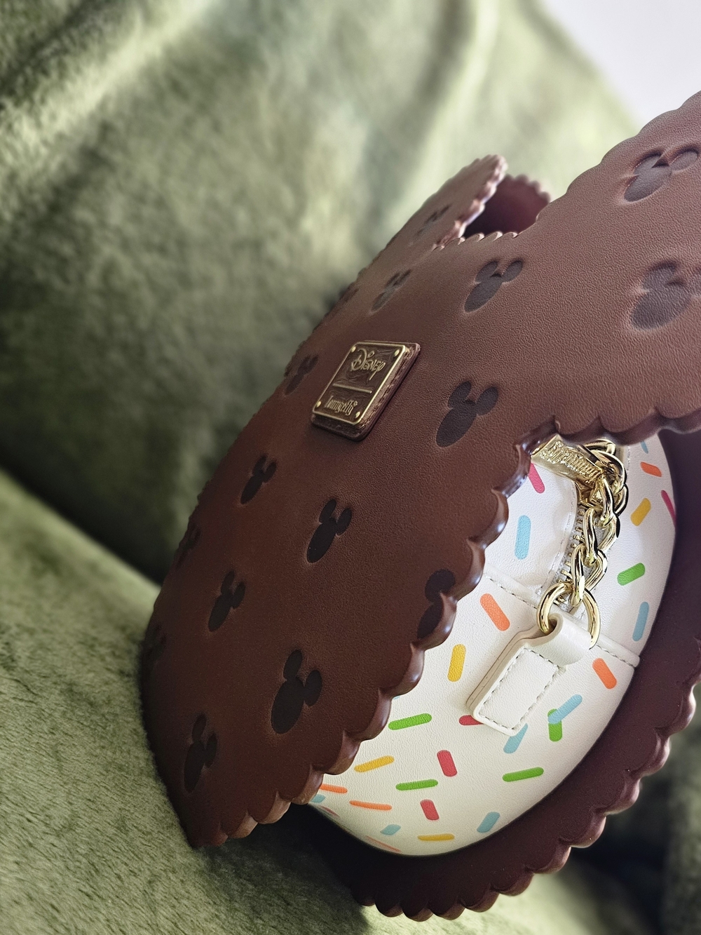 Loungefly Mickey Mouse Ice Cream Sandwich Crossbody Bag Sprinkle Disney Like New - Picture 2 of 4